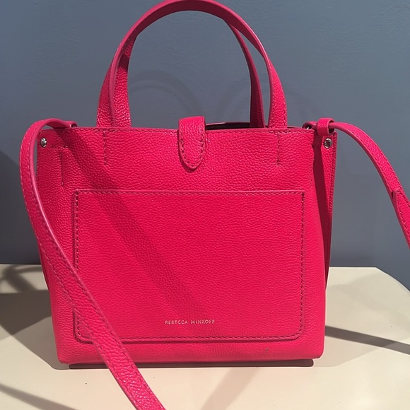 Pink Purse - Picture 4 of 5